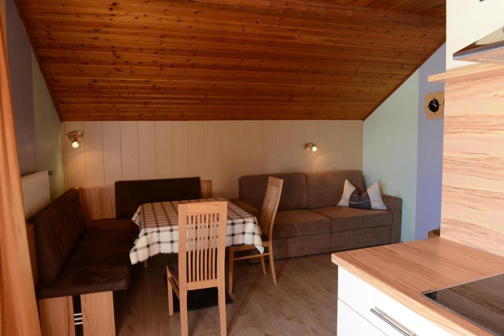 Appartements Sigmair Valdaora di Sopra Habitación foto